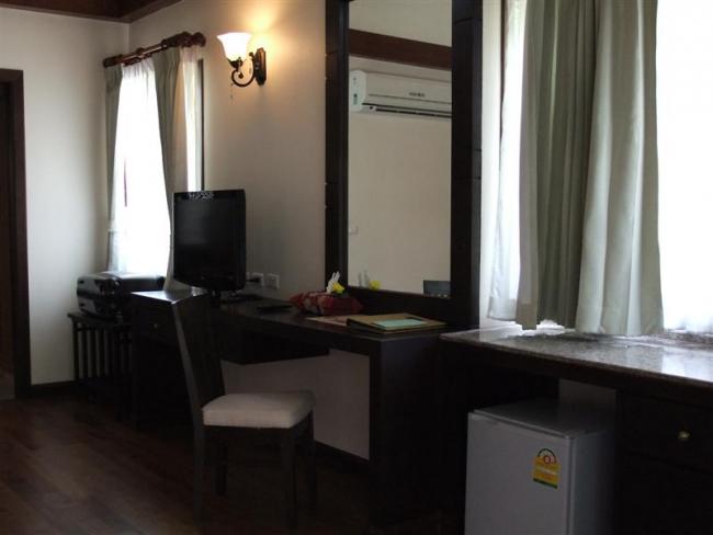 DSCF1324 (Medium).JPG